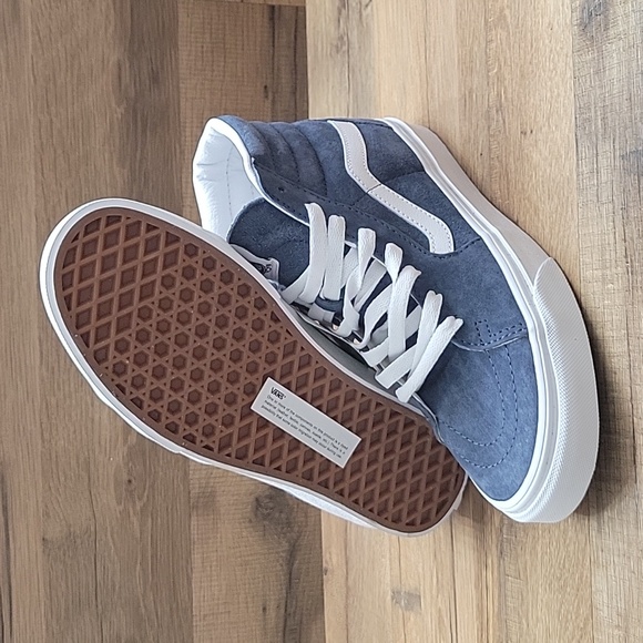 Van's SK8-Hi Brand new in the box authentic uper leather . - Picture 6 of 12